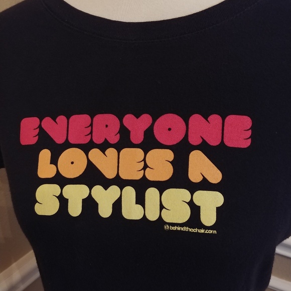 Hairstylist shirt- BTC - Picture 4 of 5